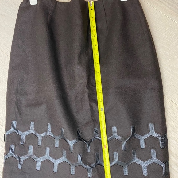 W BY WORTH BROWN WOOL PENCIL SKIRT WITH FAUX SNAKE LEATHER DETAILS US 4 - Picture 7 of 7